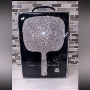 BNWT GLITZ & GLAM Christmas Holiday Rhinestone Handheld Mirror